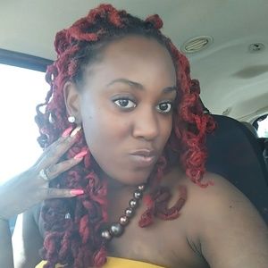 Meet your Posher, Isha